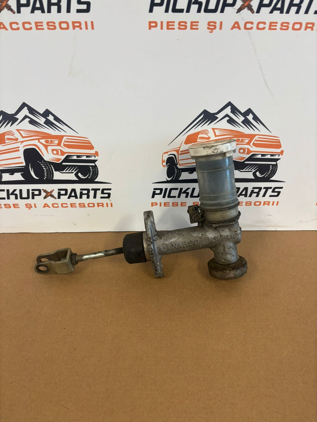 POMPA AMBREIAJ MITSUBISHI L200 1999, 2000, 2001, 2002, 2003, 2004, 2005, 2006