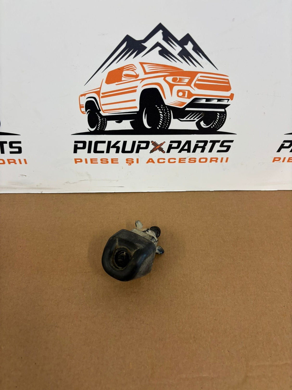 SPALATOR FAR MITSUBISHI L200 1999, 2000, 2001, 2002, 2003, 2004, 2005, 2006