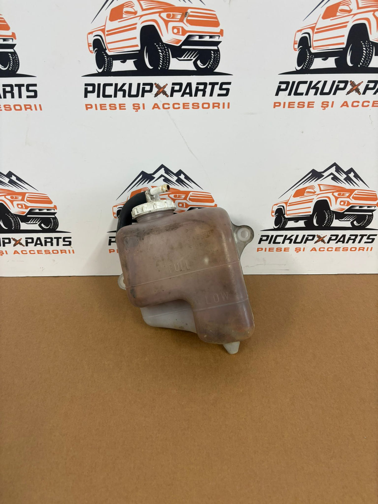 VAS EXPANSIUNE MITSUBISHI L200 1999, 2000, 2001, 2002, 2003, 2004, 2005, 2006