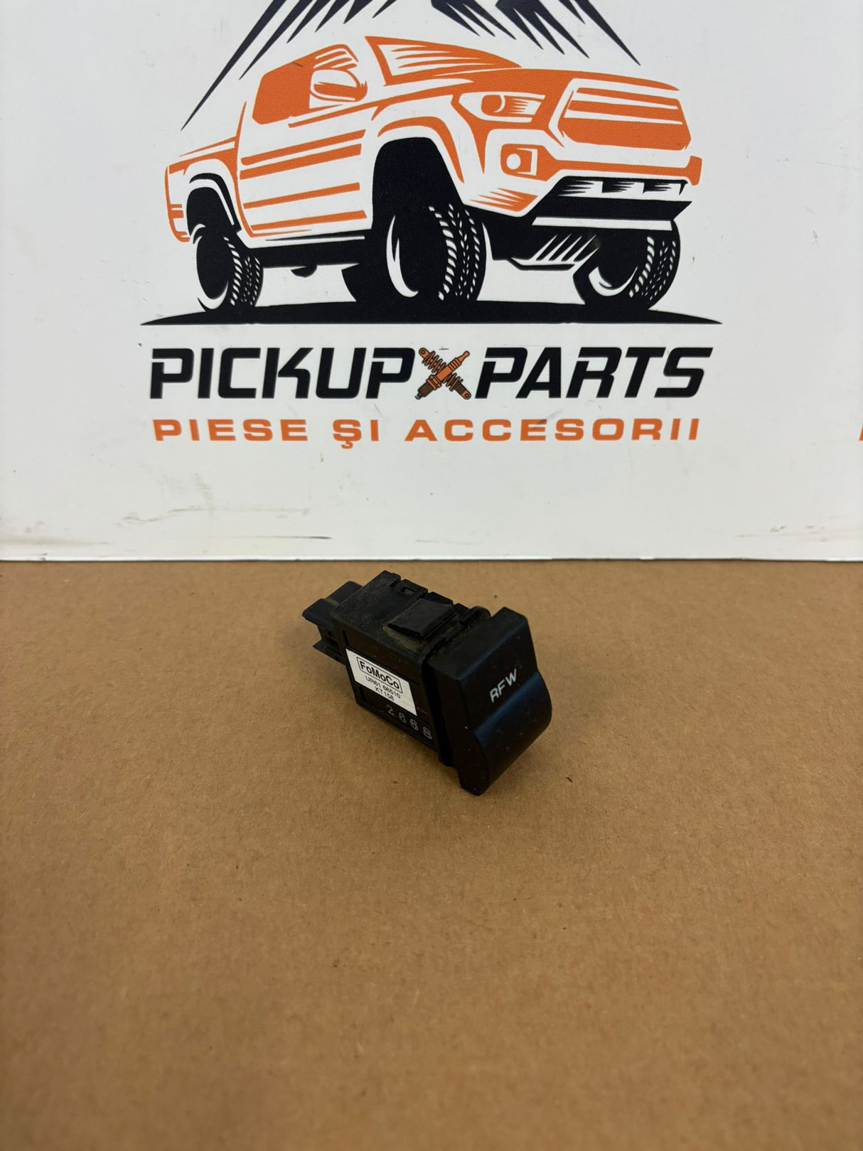 BUTON CUPLARE 4X4 UR6166510 FORD RANGER/BT-50 2006, 2007, 2008, 2009, 2010, 2011, 2012