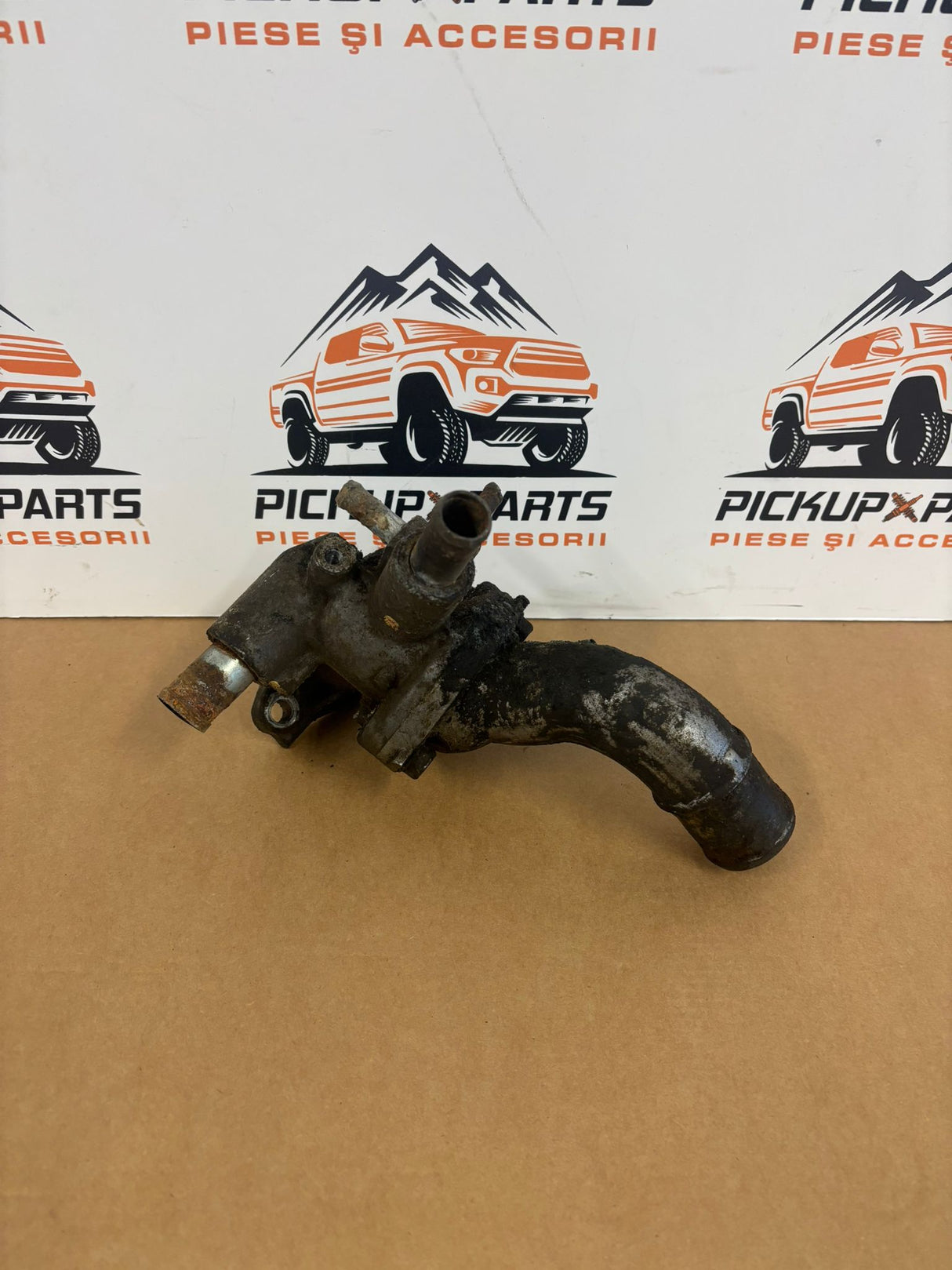 CARCASA TERMOSTAT FORD RANGER/MAZDA BT-50 2006, 2007, 2008, 2009, 2010, 2011, 2012