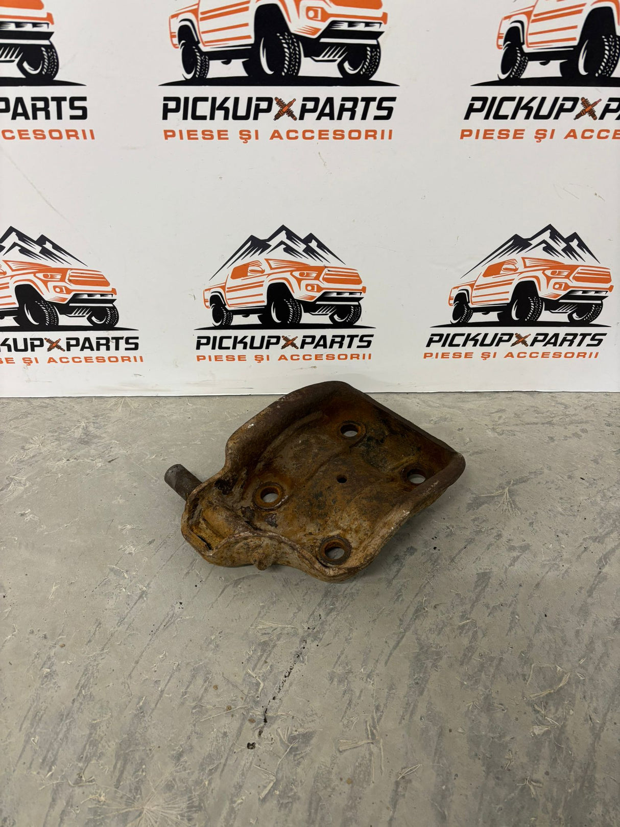 SUPORT ARC SPATE TOYOTA HILUX 2005, 2006, 2007, 2008, 2009, 2010, 2011, 2012, 2013, 2014, 2015