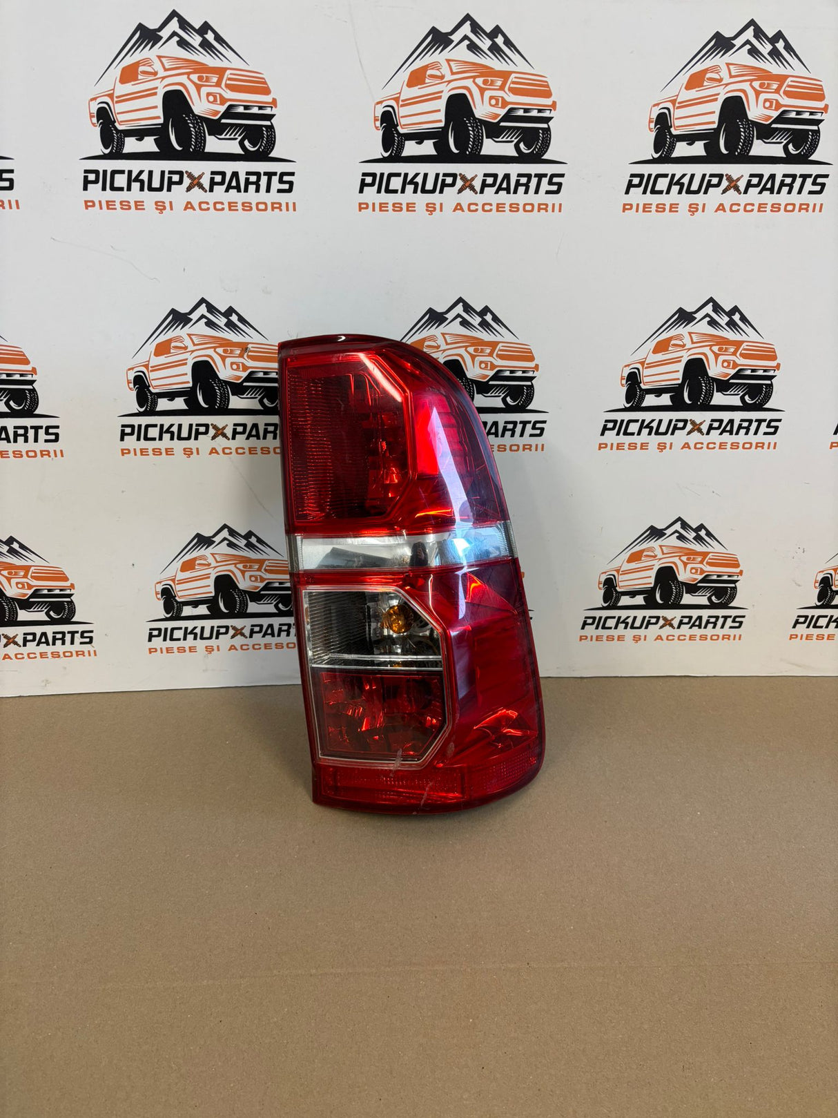 STOP SPATE STANGA/DREAPTA TOYOTA HILUX 2012, 2013, 2014, 2015