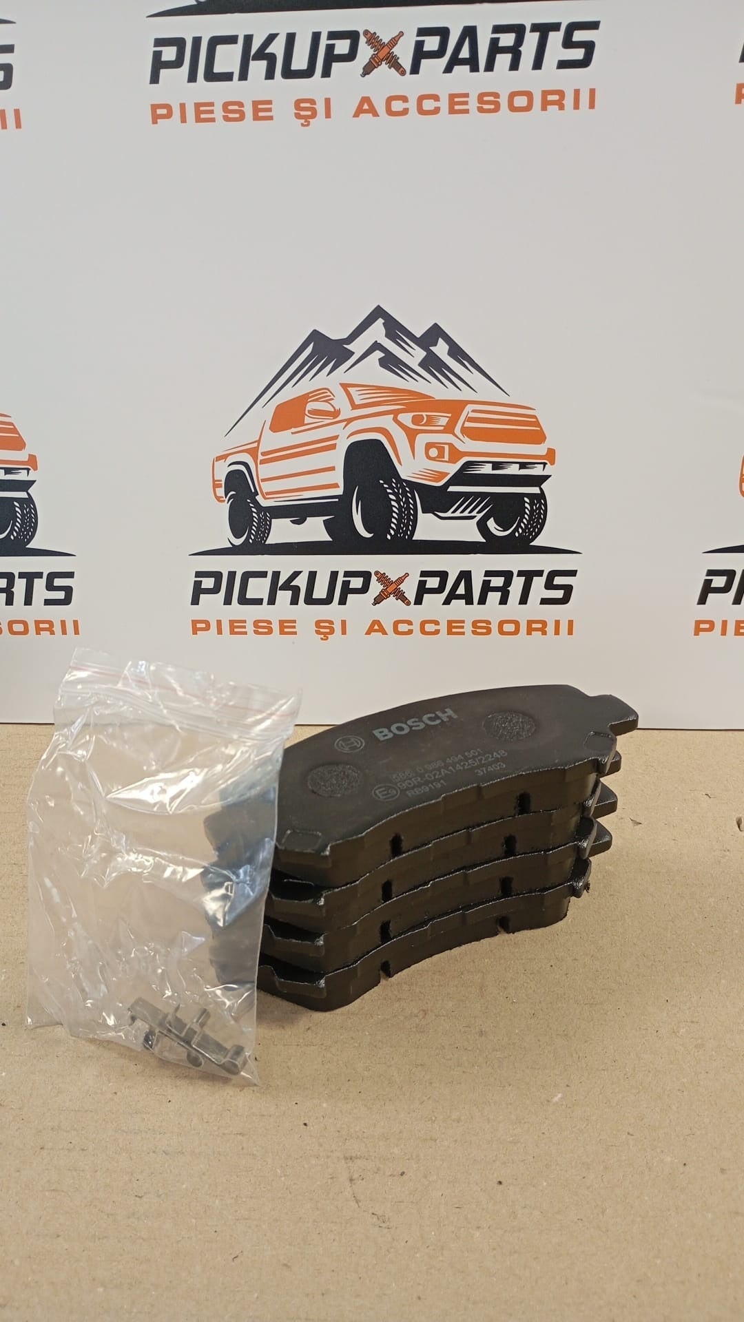 PLACUTE FRANA FATA, NISSAN NAVARA D22 1998,1999,2000,2001,2002,2003,2004,2005,2006