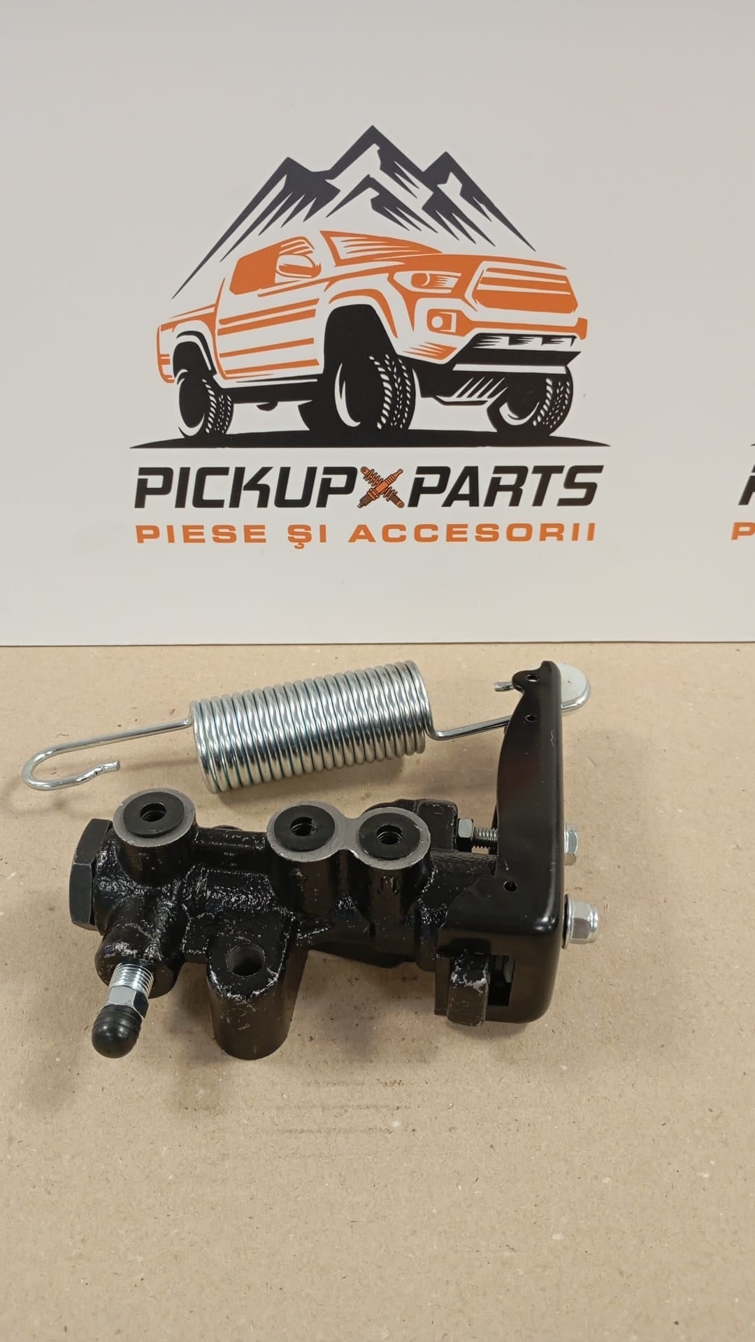 REPARTITOR FRANA MITSUBISHI L200 1998, 1999, 2000, 2001, 2002, 2003, 2004, 2005, 2006