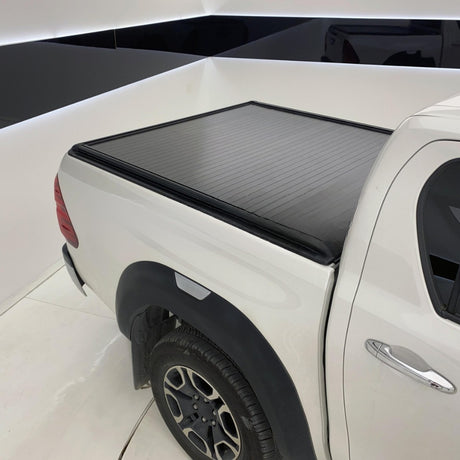 Inchidere / rulou bena Toyota Hilux Double Cab (2006-2015) cu sine T-slot integrate SBACK S-Dizayn